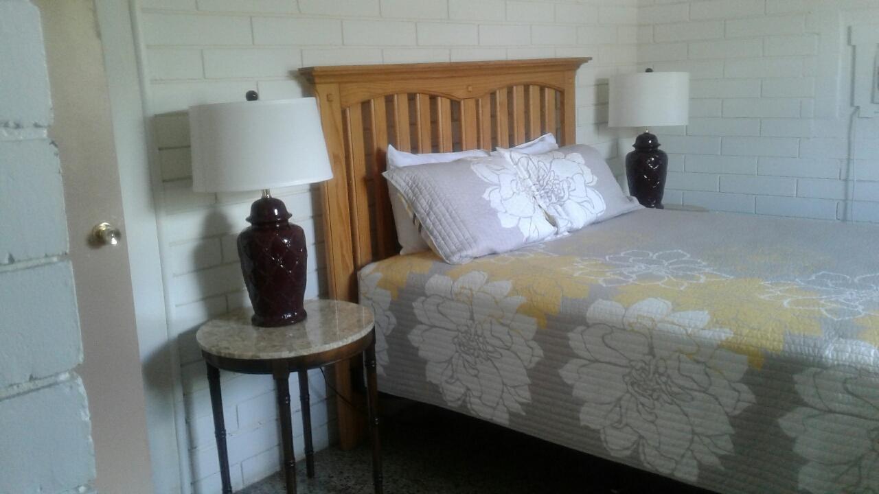 Big River Marina & Lodge Astor Bagian luar foto